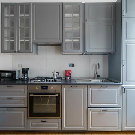 Dreamynest Quattro Cantoni - 2 Bdr Vicino Il Colosseo Рим Экстерьер фото